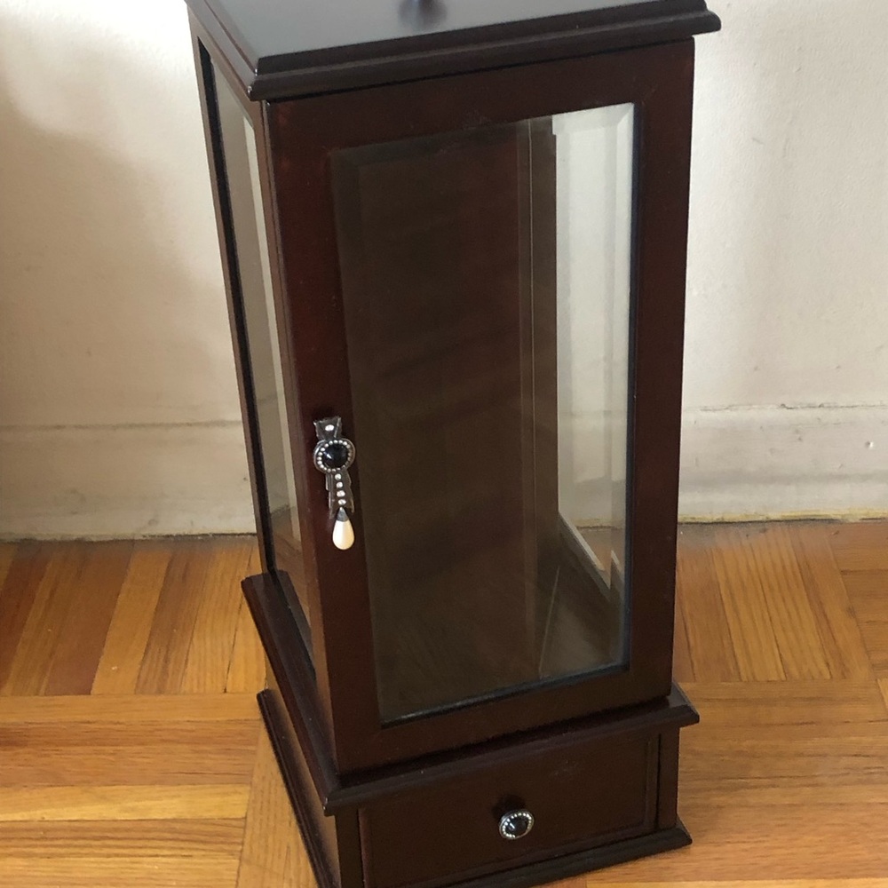 Bombay Co Rotating Jewelry Box